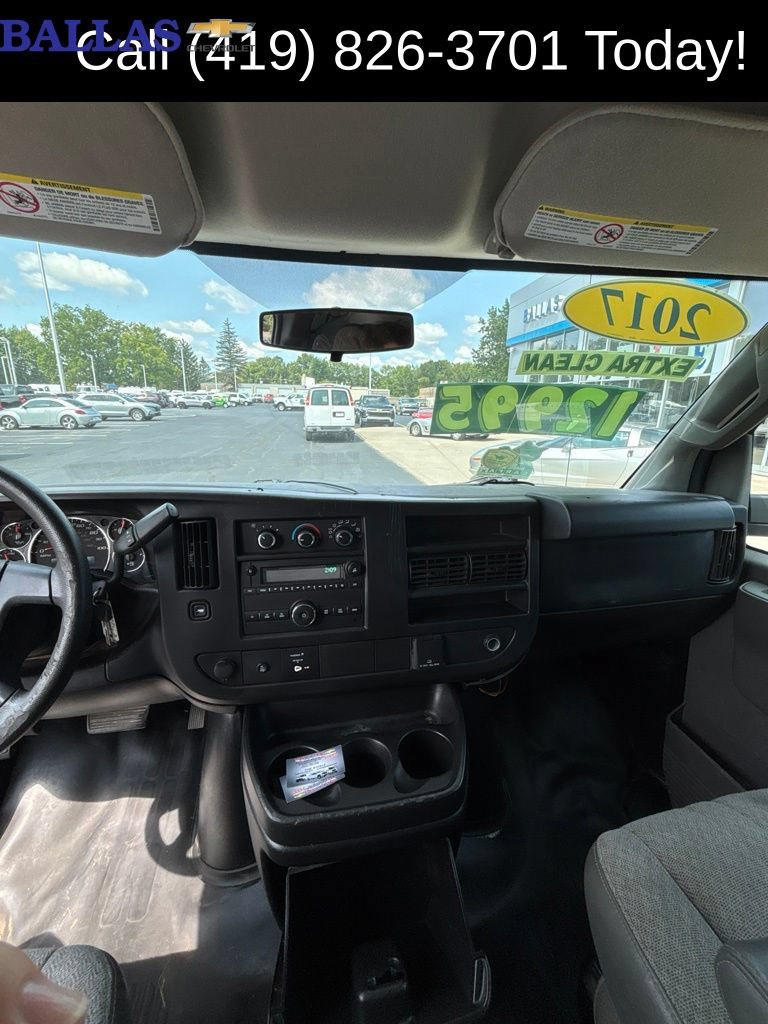 Used 2017 GMC Savana 2500 RWD image 13