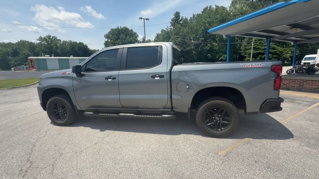 Used 2021 Chevrolet Silverado 1500 LT Trail Boss w/ Bed Protection Package AWD/4WD image 9
