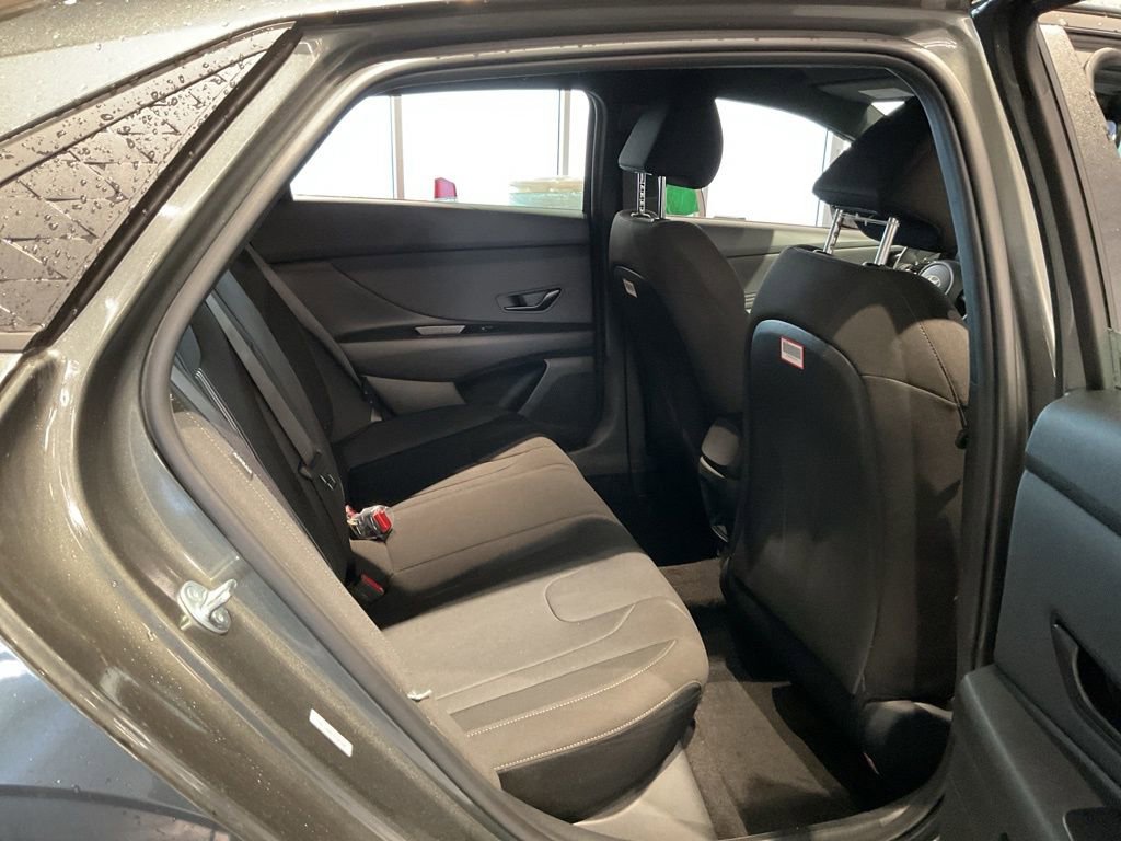 New 2026 Hyundai Elantra Sport image 20