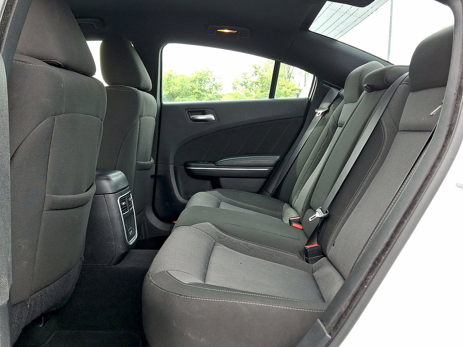 Used 2022 Dodge Charger SXT RWD image 19