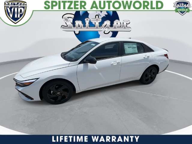 New 2026 Hyundai Elantra Sport FWD image 8