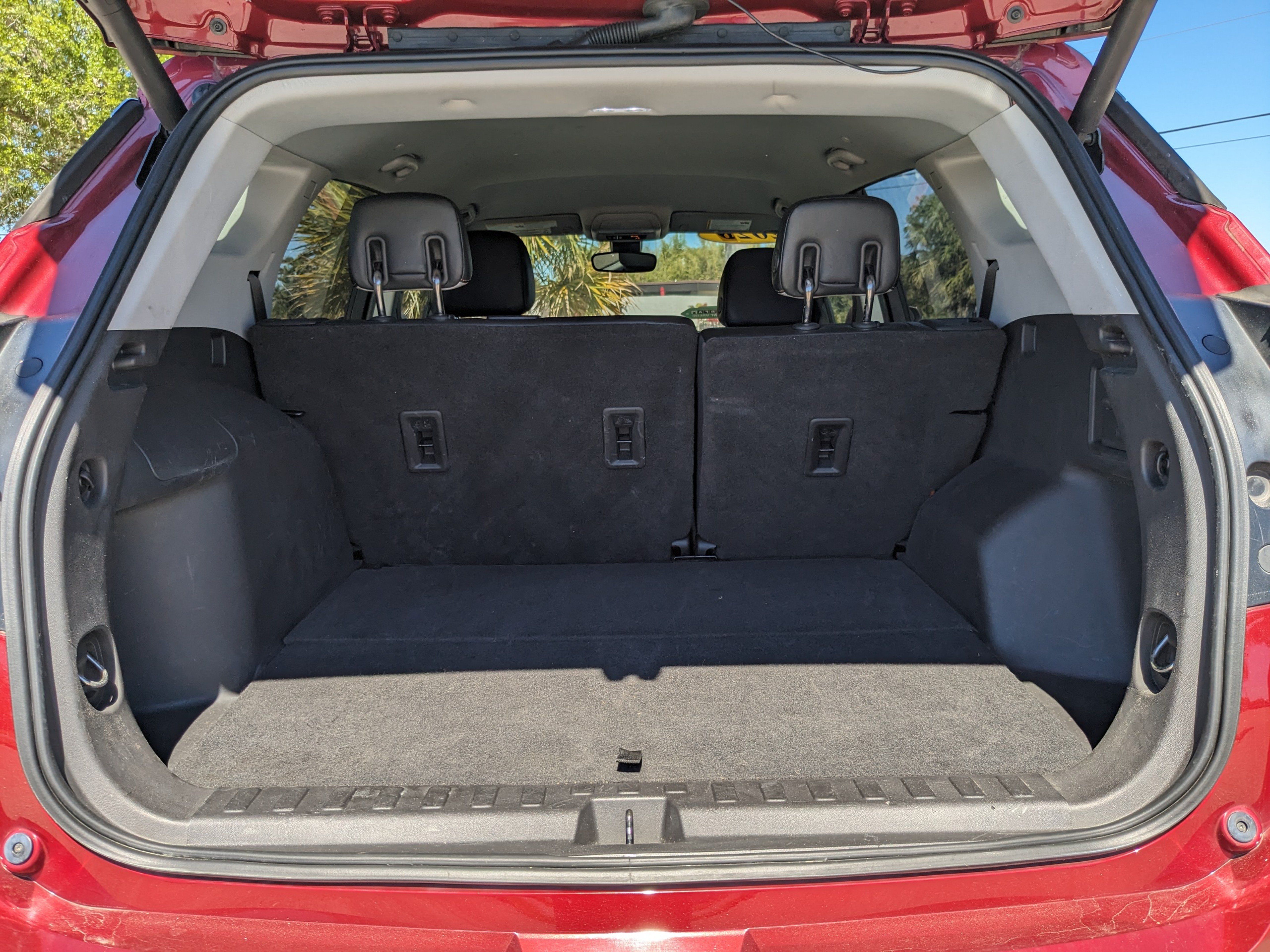 Used 2020 GMC Terrain SLT w/ Preferred Package FWD image 12