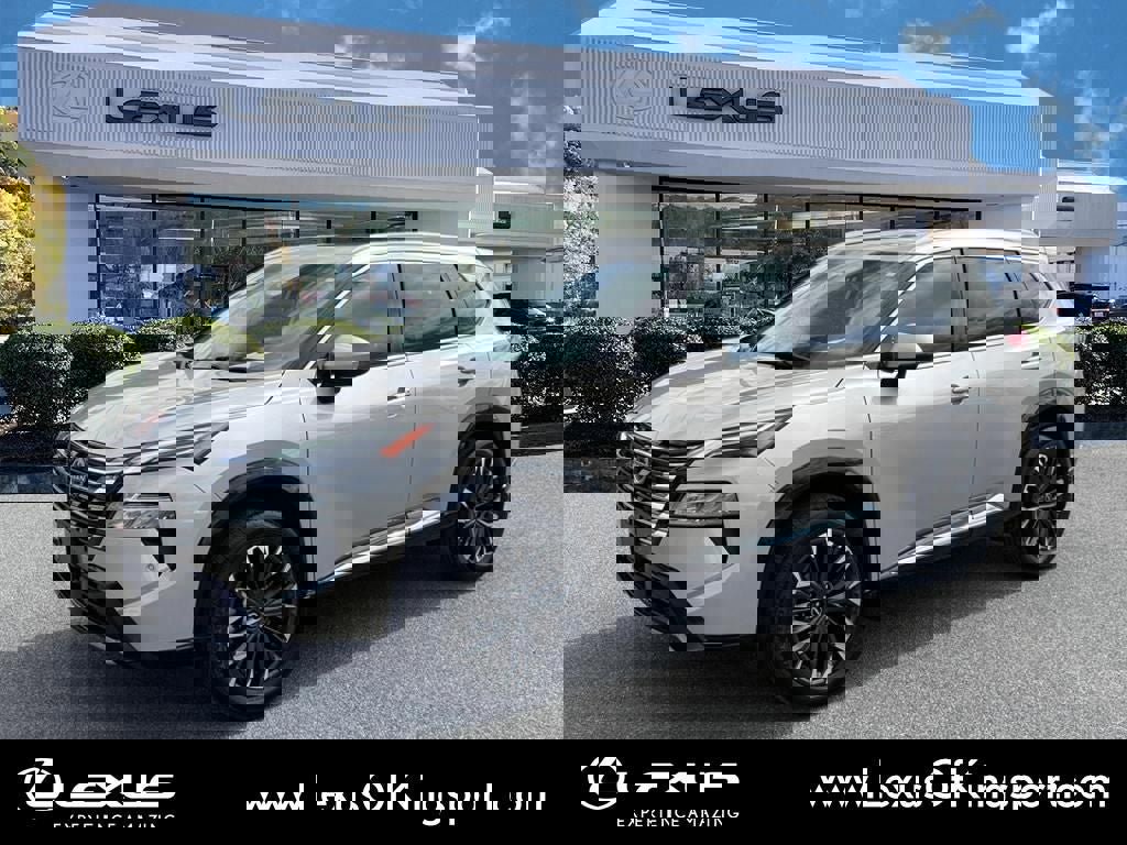 Used 2024 Nissan Rogue Platinum w/ Platinum Premium Package