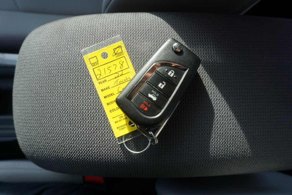 Used 2022 Toyota Corolla LE image 22