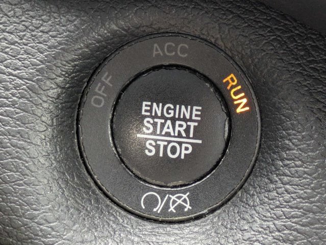 Certified 2021 Jeep Cherokee Latitude Plus FWD image 29