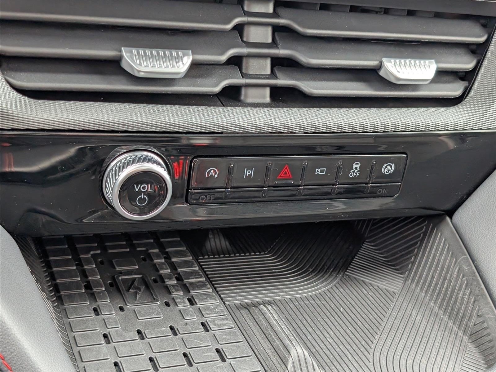 Used 2025 Ford Explorer ST w/ Sun And Sound Package AWD/4WD image 30