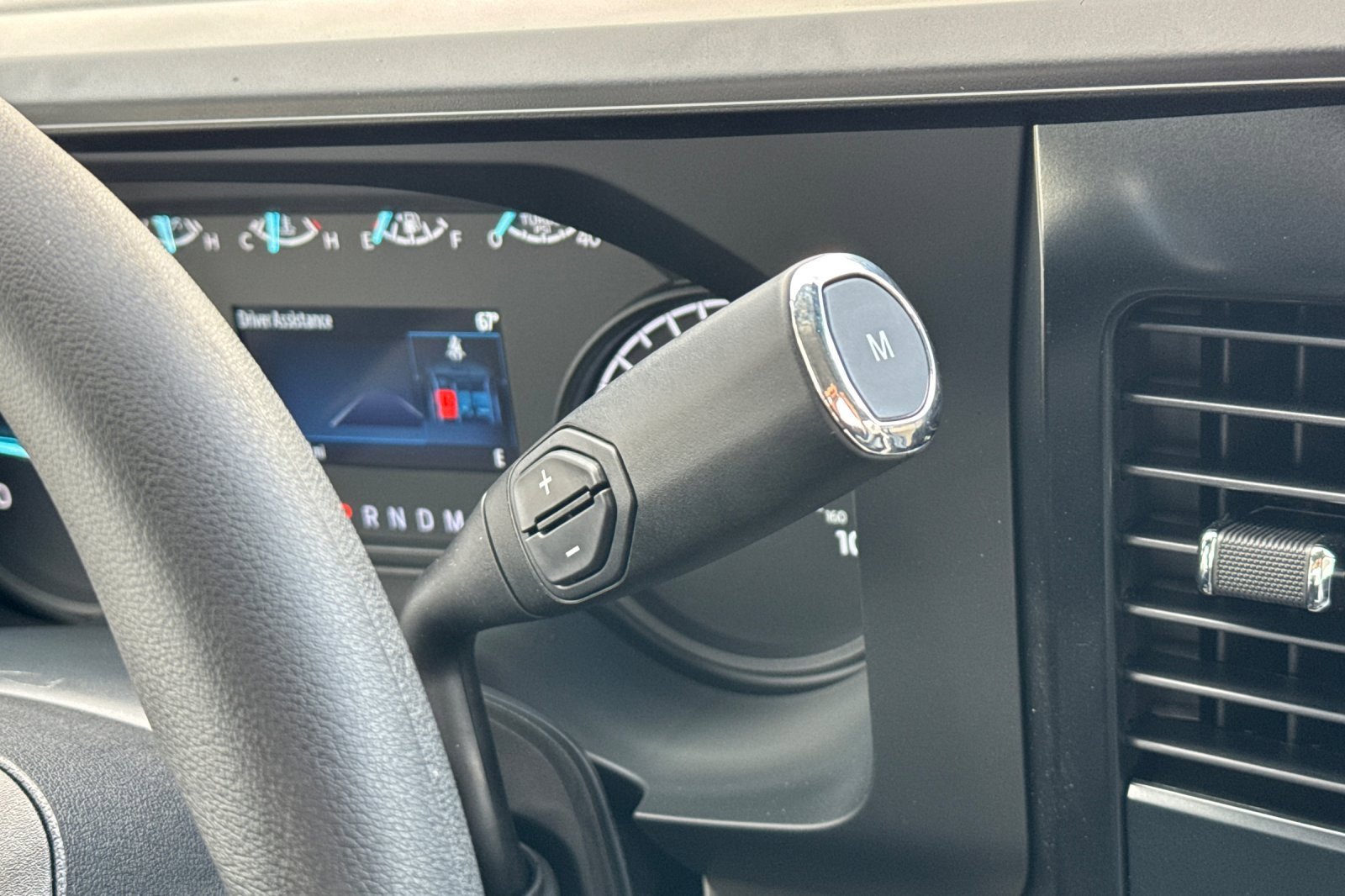 New 2025 Ford F550 2WD Regular Cab Super Duty image 17