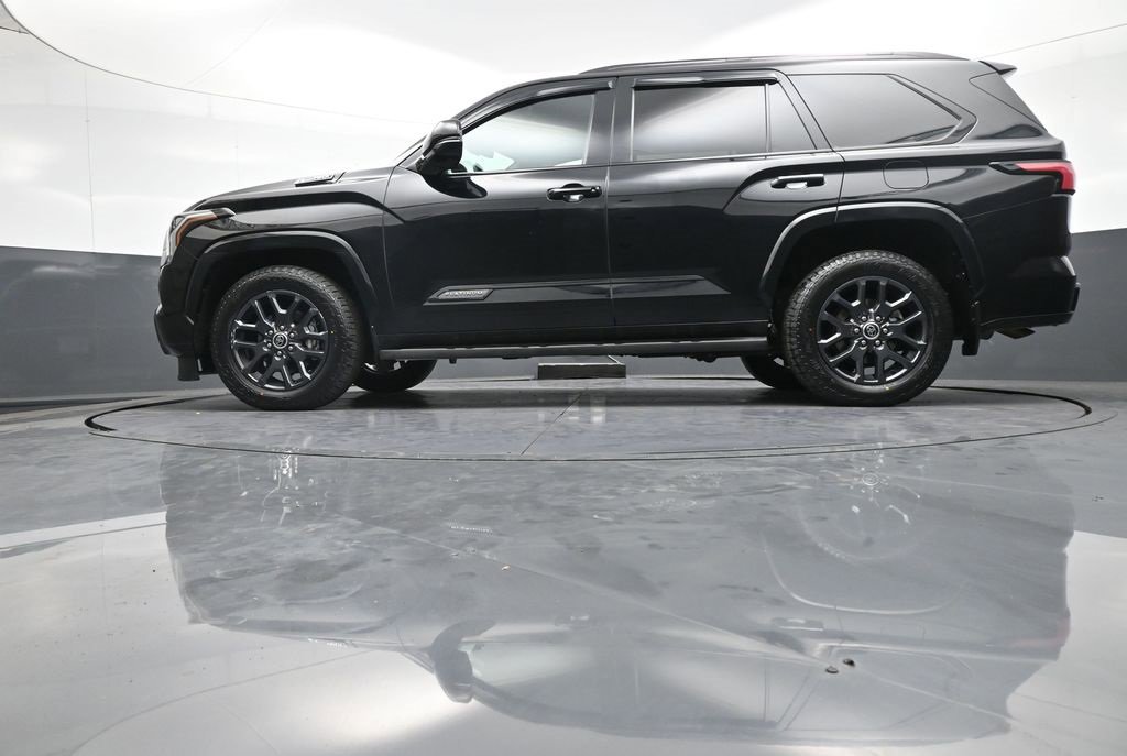 Certified 2023 Toyota Sequoia Platinum image 35