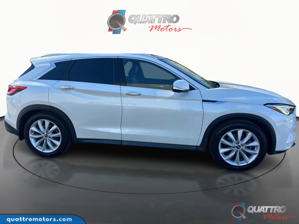 Used 2019 INFINITI QX50 Essential w/ Premium Heat Package image 8