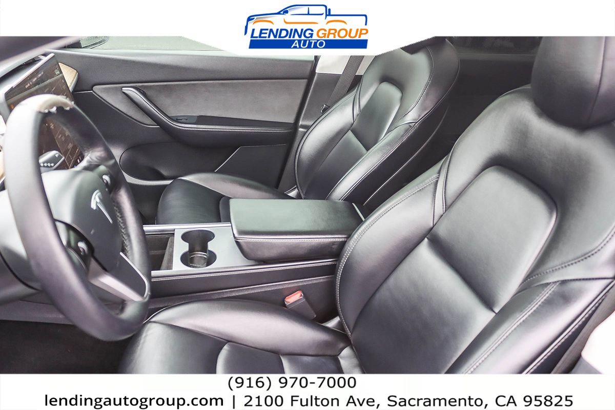 Used 2021 Tesla Model Y Long Range image 16