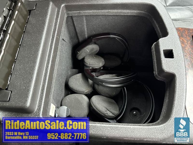 Used 2013 GMC Yukon XL Denali AWD/4WD image 37