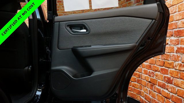 Used 2022 Nissan Rogue SV image 48