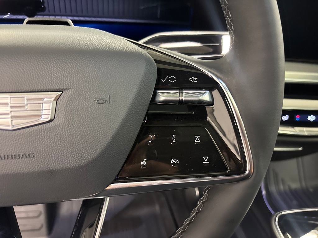 New 2026 Cadillac Lyriq Premium Luxury image 38