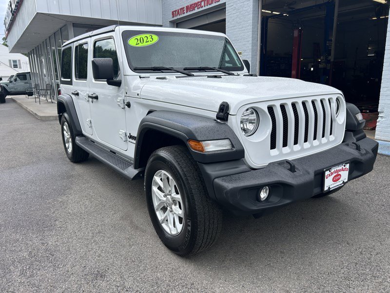 Used 2023 Jeep Wrangler Unlimited Sport AWD/4WD image 2