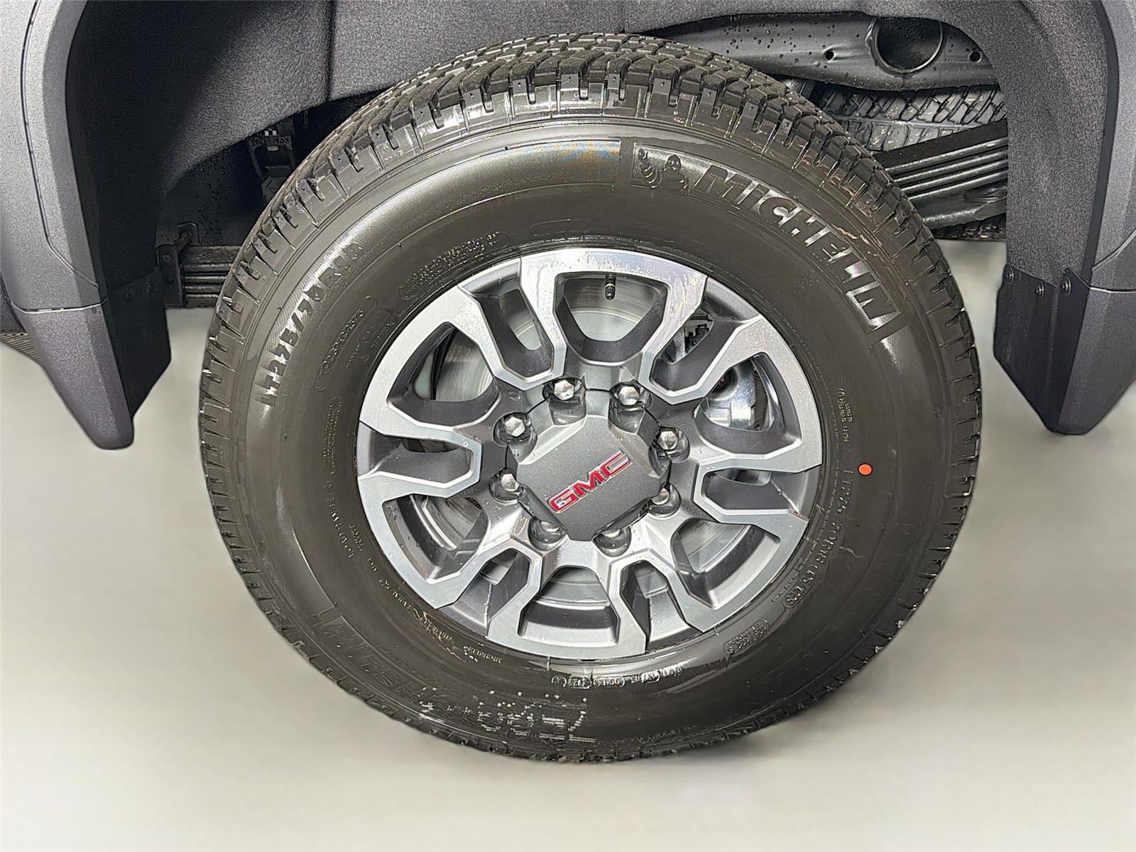 New 2026 GMC Sierra 2500 SLT w/ SLT Premium Package image 32
