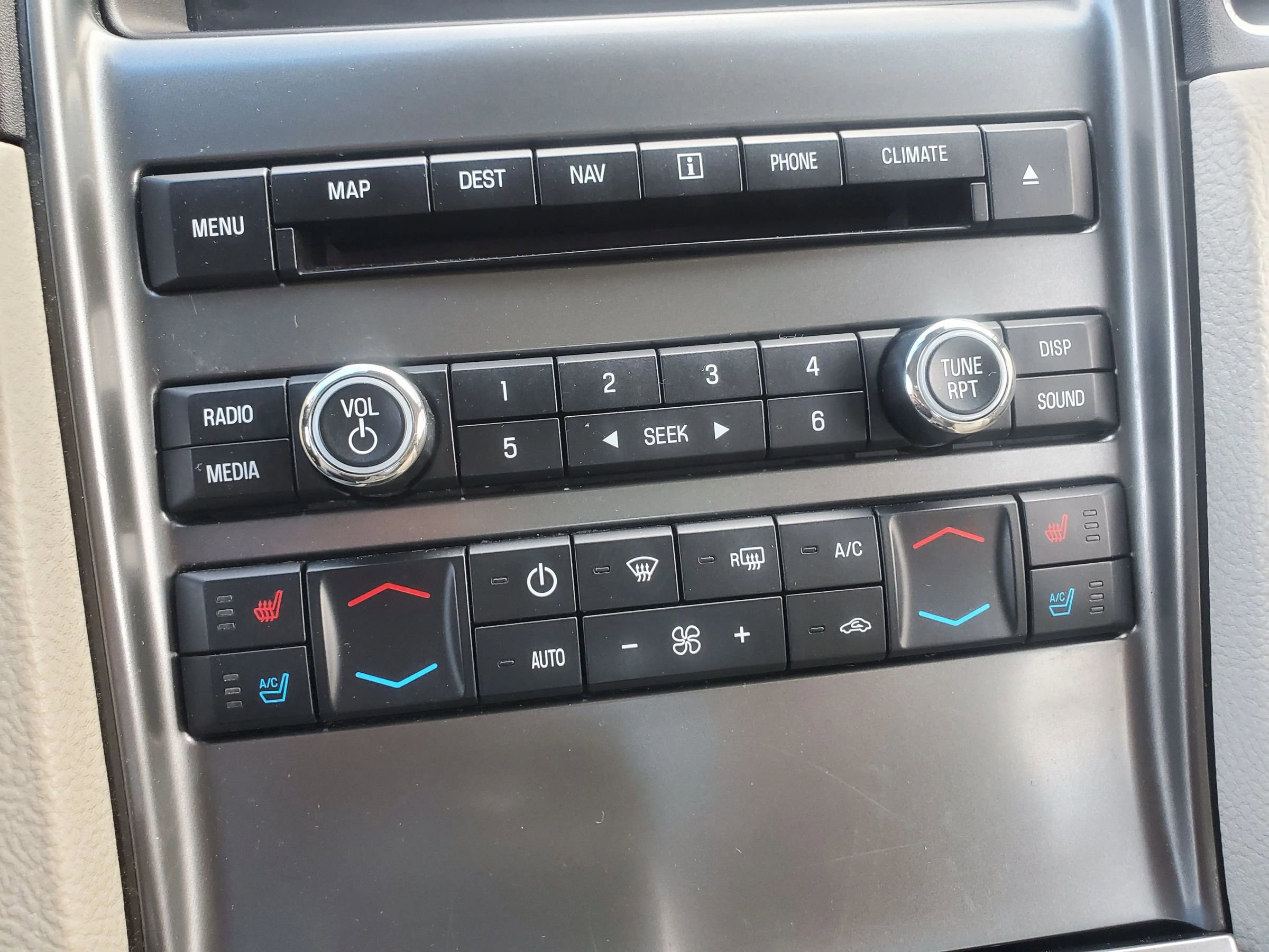 Used 2011 Ford Taurus Limited w/ 303A Rapid Spec Order Code image 39