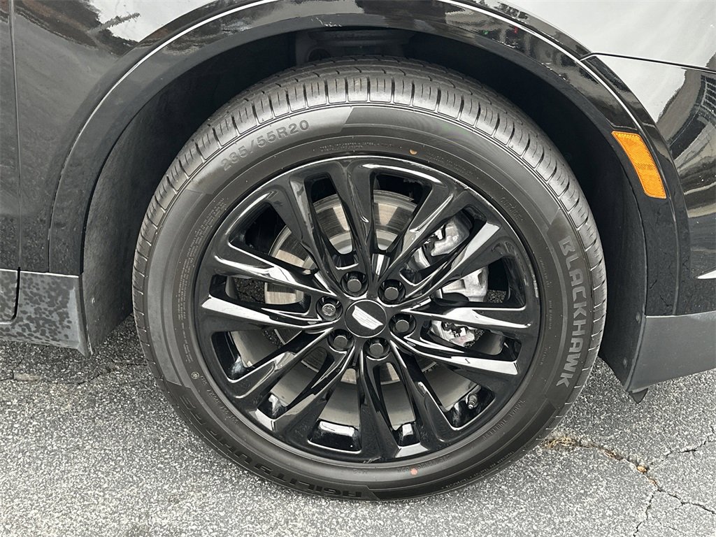 Certified 2022 Cadillac XT5 Premium Luxury w/ LPO, ONYX Package image 12