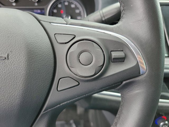Used 2020 Buick Enclave Essence FWD image 23