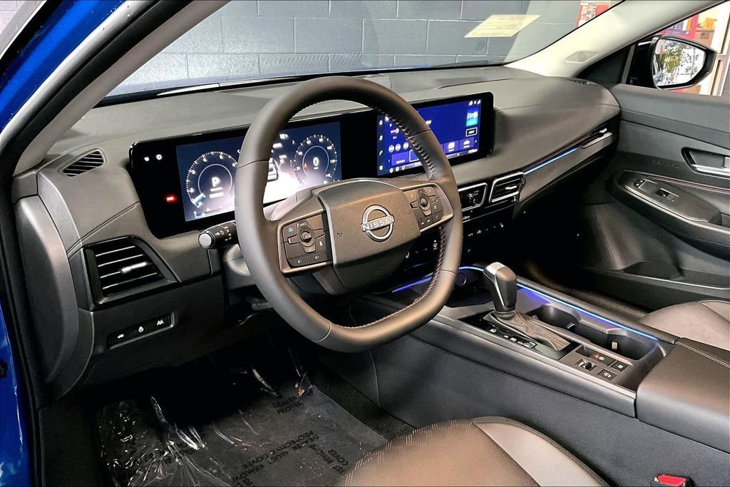 New 2026 Nissan Sentra SR w/ SR Premium Package image 7