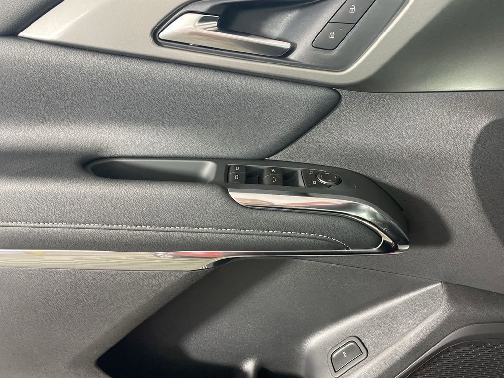 New 2026 Chevrolet Traverse LT w/ LPO, Floor Liner Package image 22