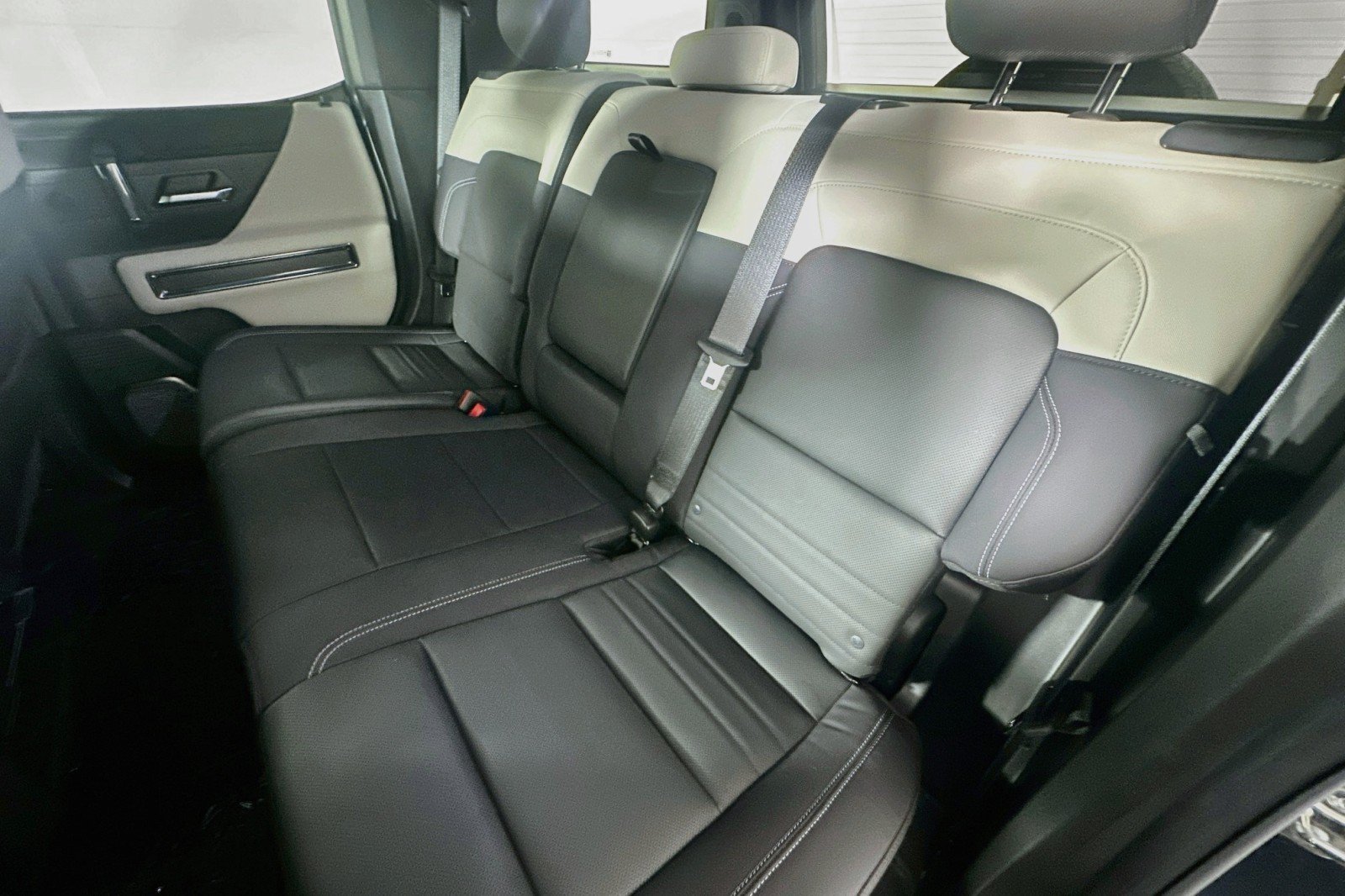 Used 2026 GMC Hummer EV SUV AWD/4WD image 8