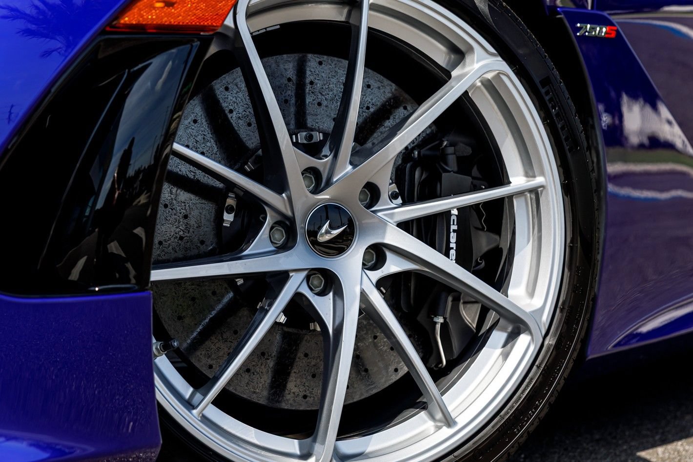 New 2026 McLaren 750S Spider RWD image 45