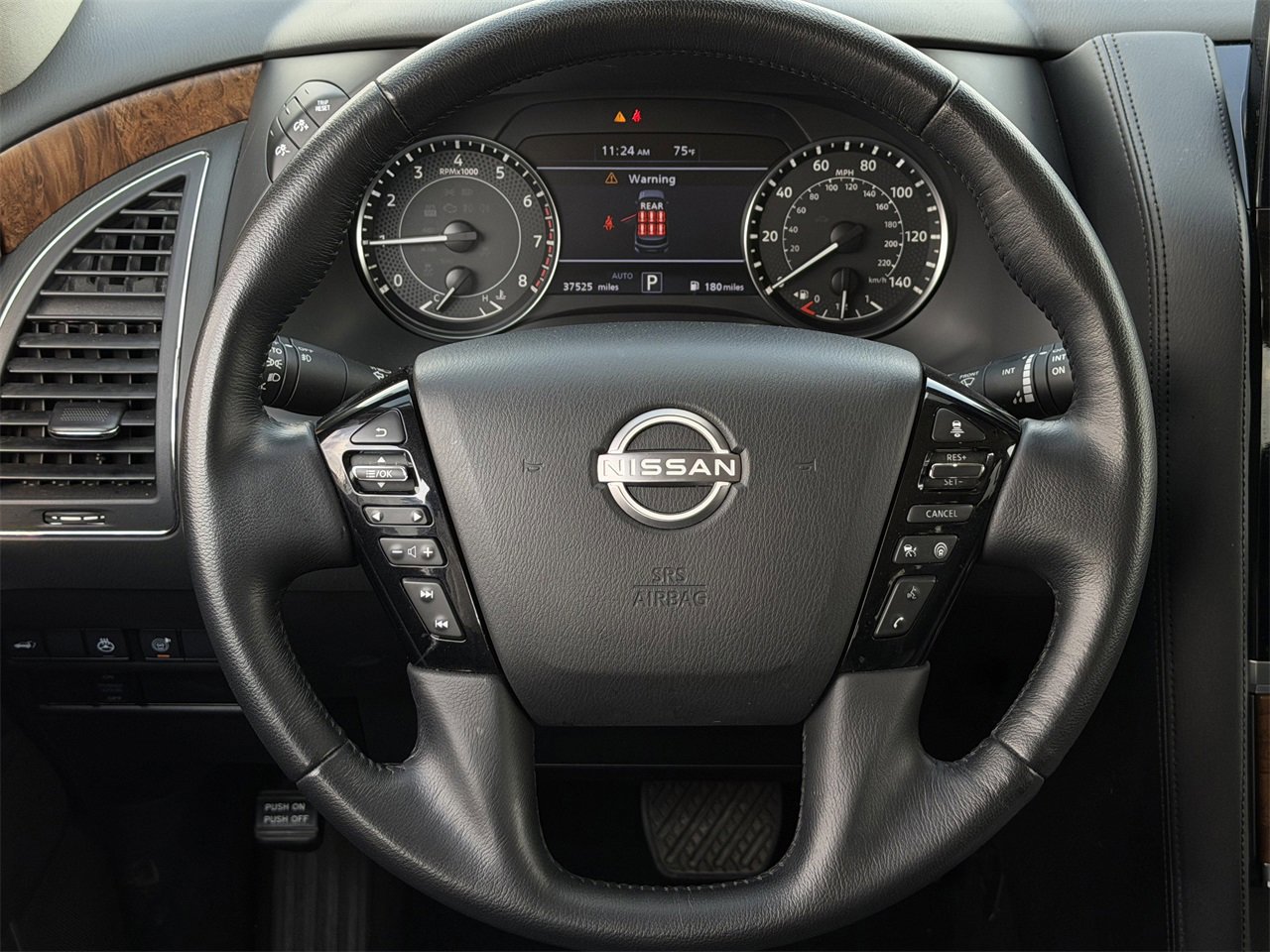 Used 2024 Nissan Armada SL image 13