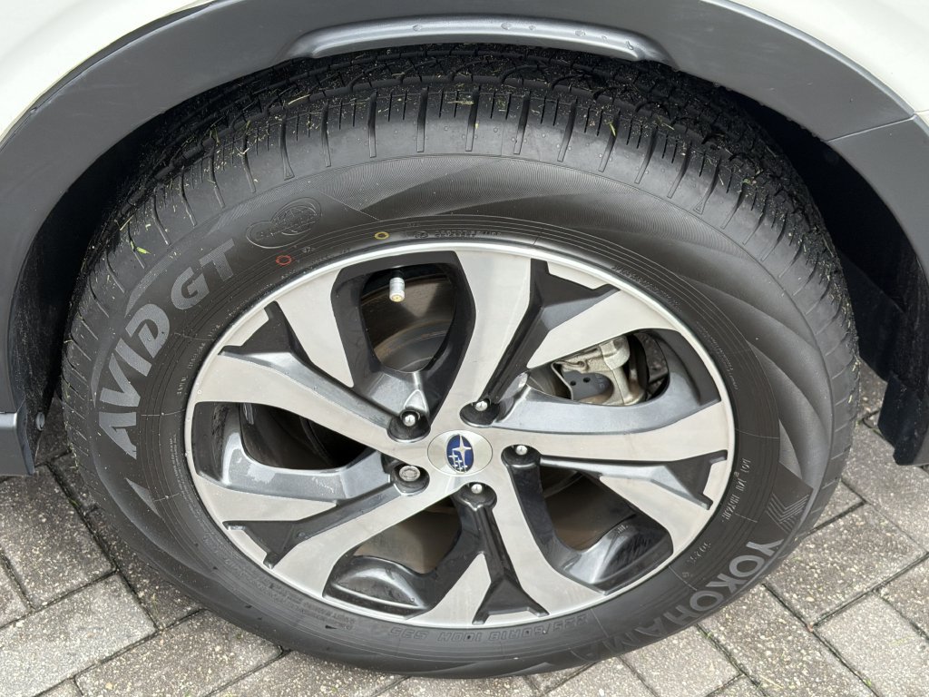 Certified 2022 Subaru Outback Touring XT AWD/4WD image 33