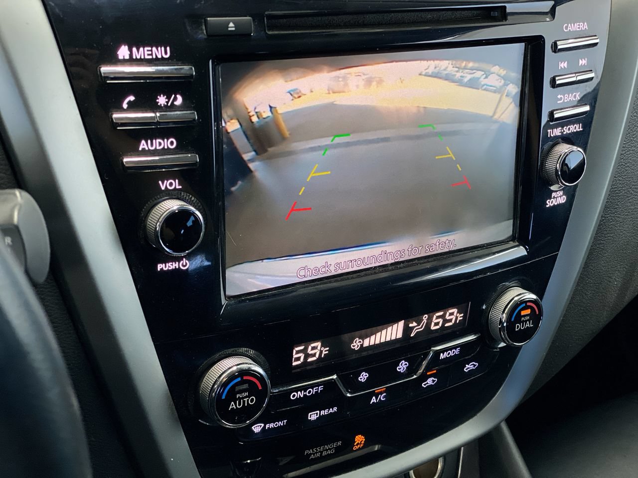 Used 2023 Nissan Murano SV FWD image 25