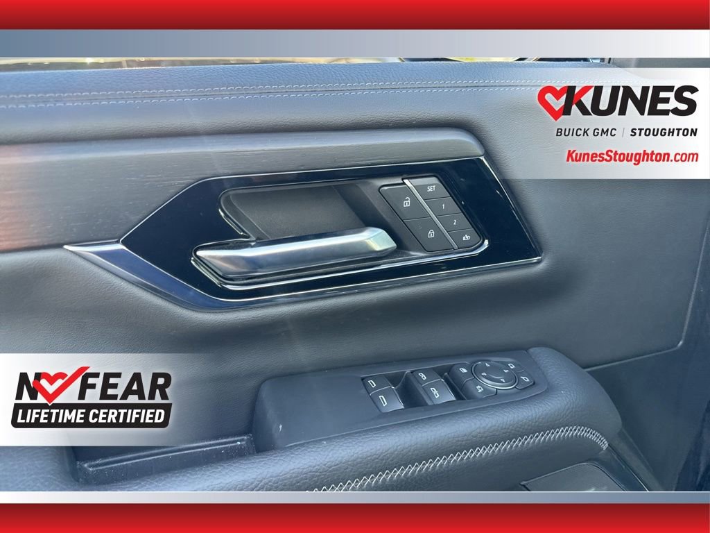 Used 2025 GMC Yukon XL Denali image 20