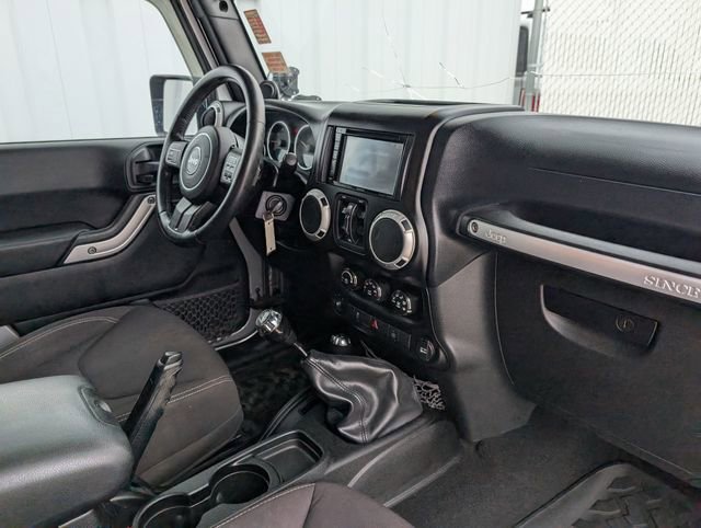 Used 2013 Jeep Wrangler Unlimited Sahara w/ Trailer Tow Group image 28
