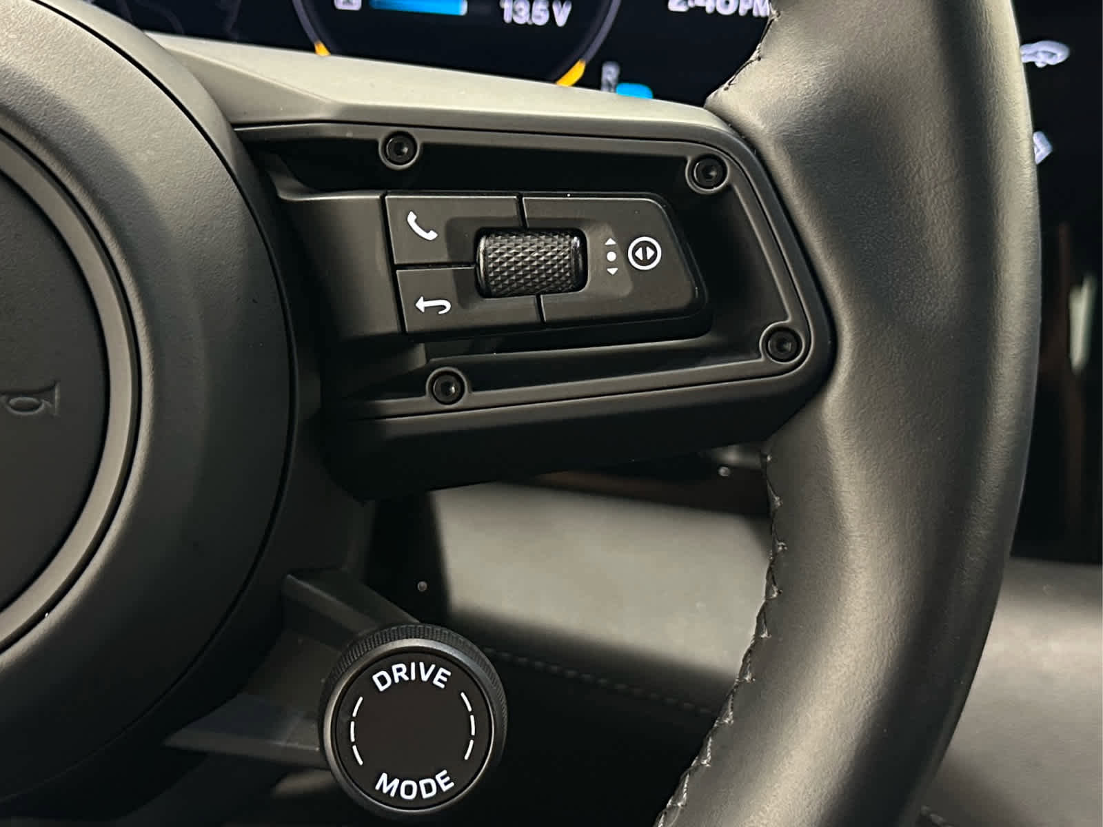 Used 2021 Porsche Taycan Turbo image 26