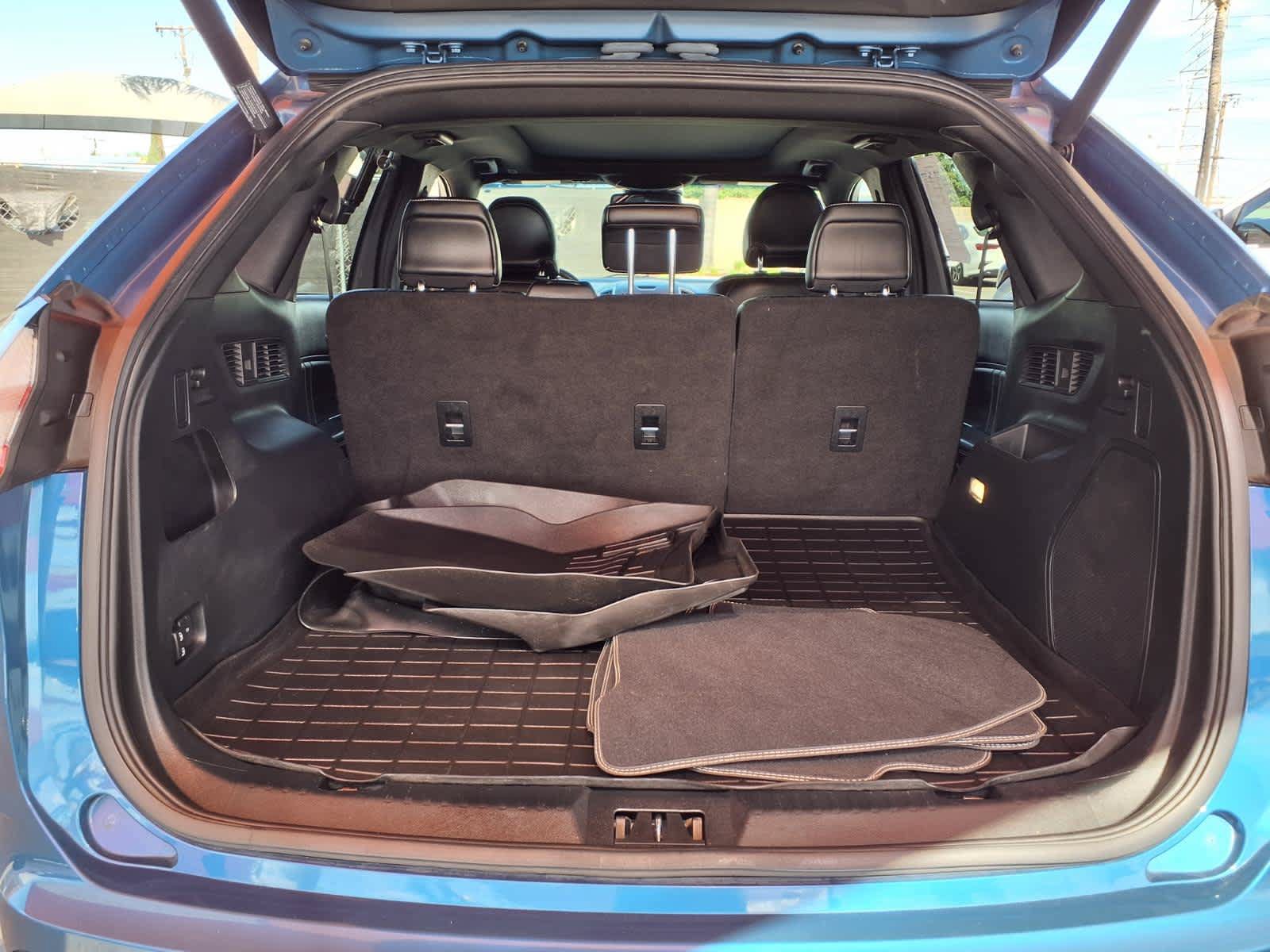 Used 2019 Ford Edge ST w/ Equipment Group 401A AWD/4WD image 9