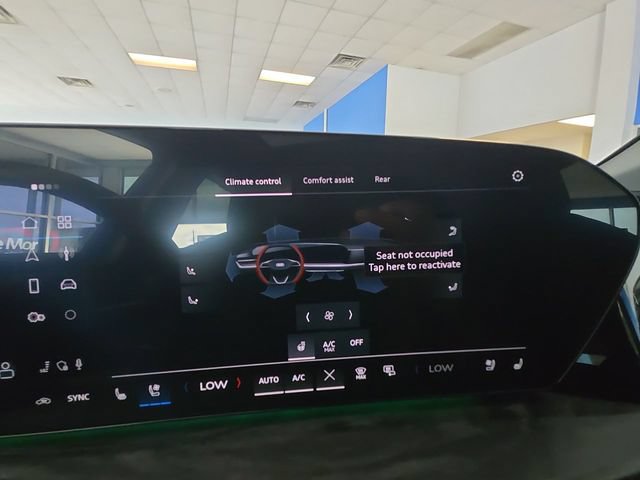 Used 2025 Audi Q5 Premium Plus w/ Premium Plus AWD/4WD image 19