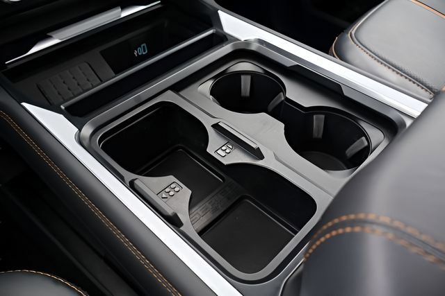 Used 2024 Ford F350 Platinum image 28