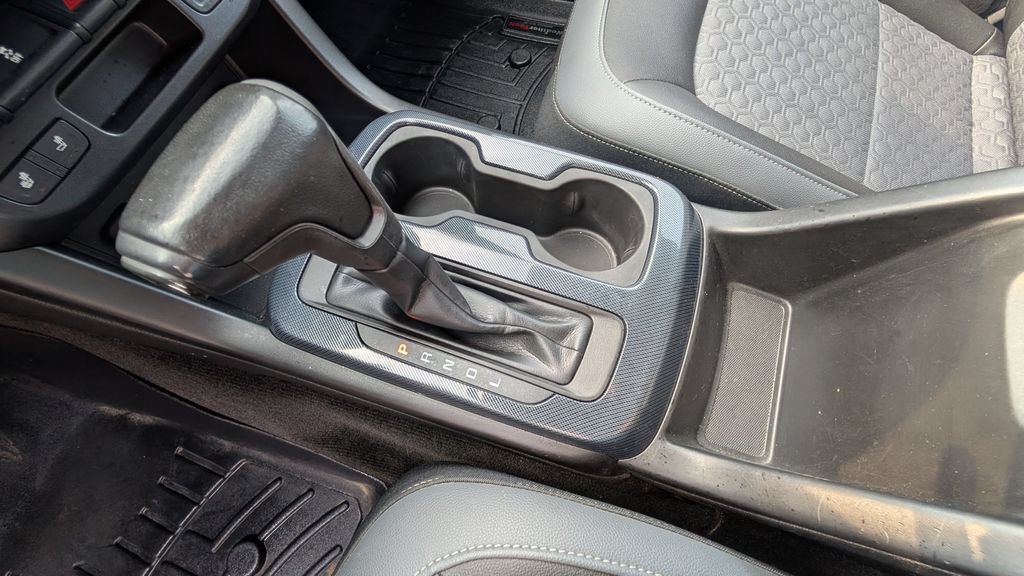 Used 2017 Chevrolet Colorado Z71 AWD/4WD image 10