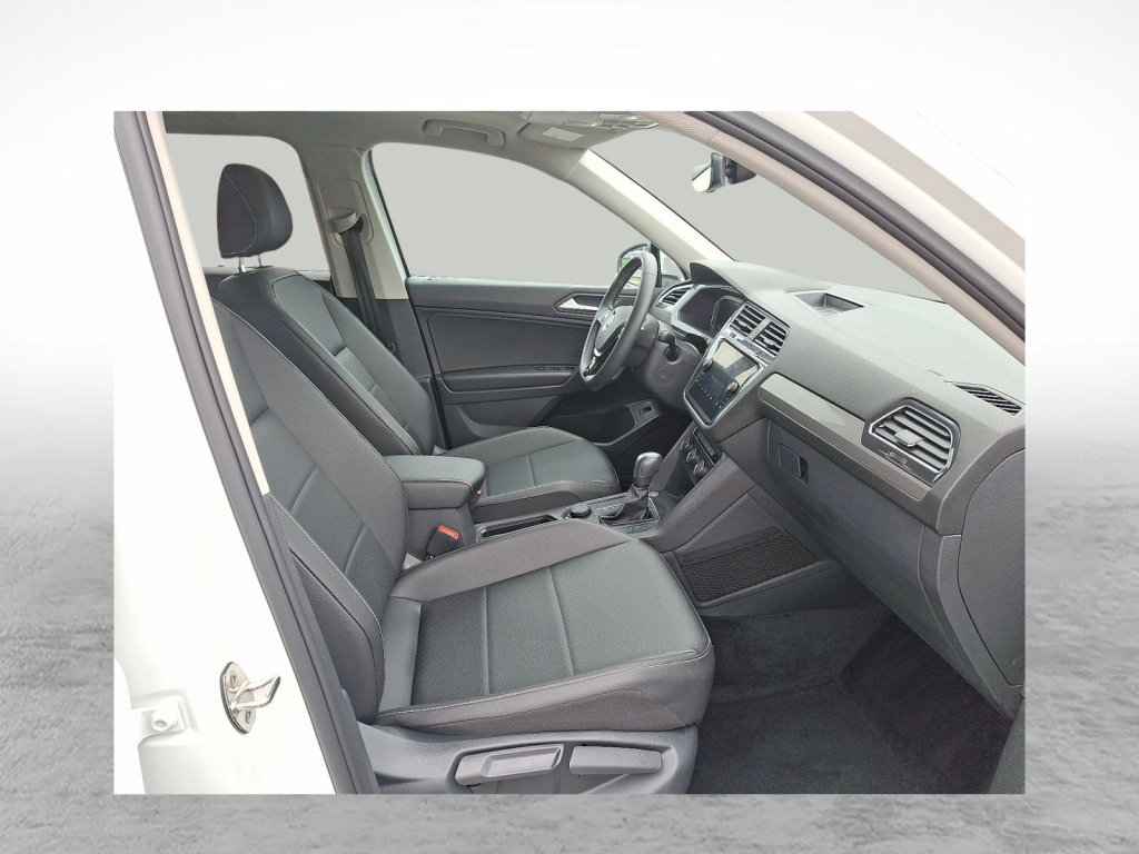 Used 2021 Volkswagen Tiguan SEL image 10