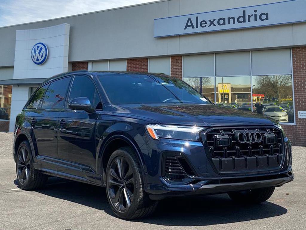 Used 2025 Audi Q7 3.0T Premium Plus AWD/4WD image 1