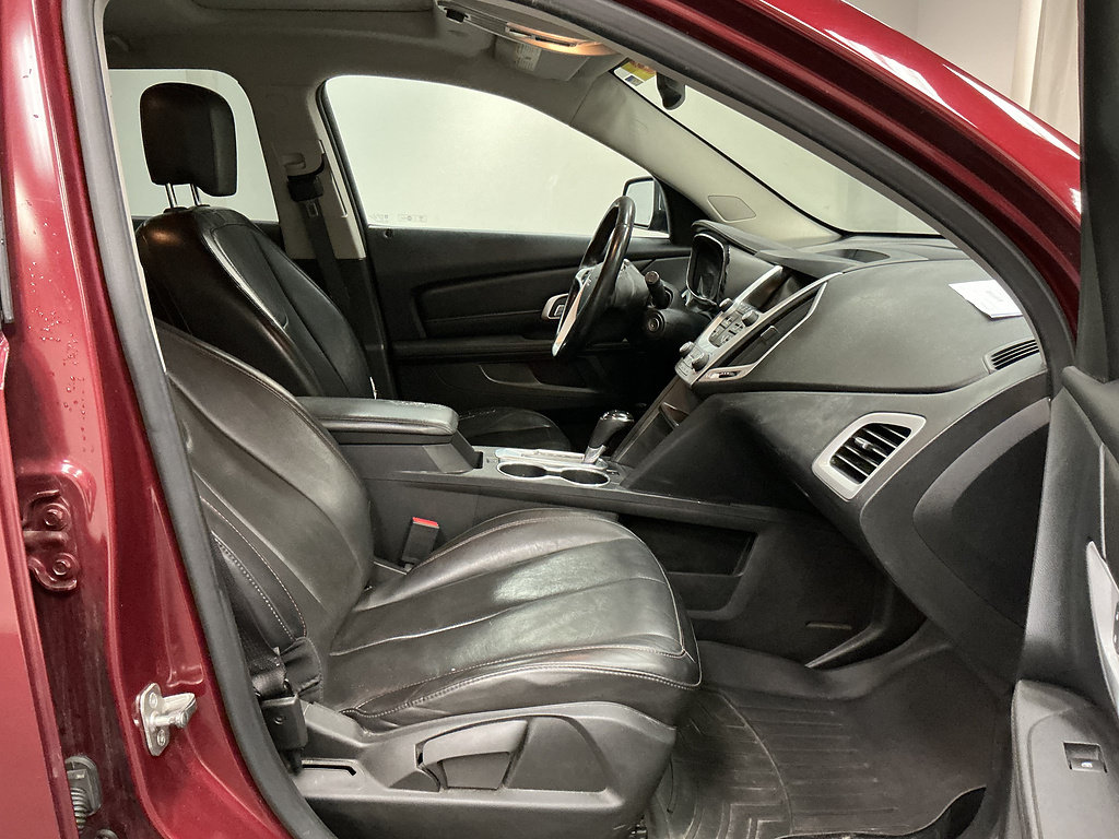 Used 2016 GMC Terrain SLT w/ Open Road Package AWD/4WD image 30