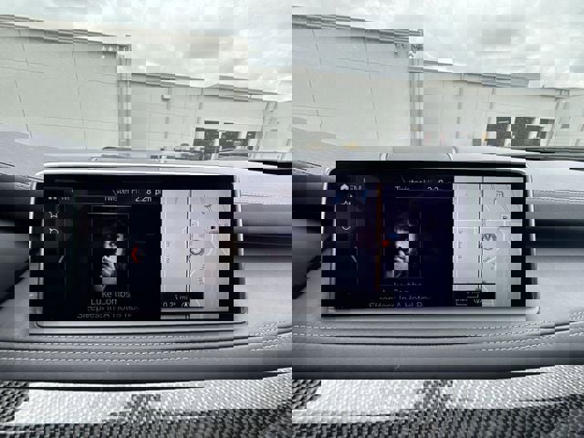 Used 2018 BMW X5 M image 16