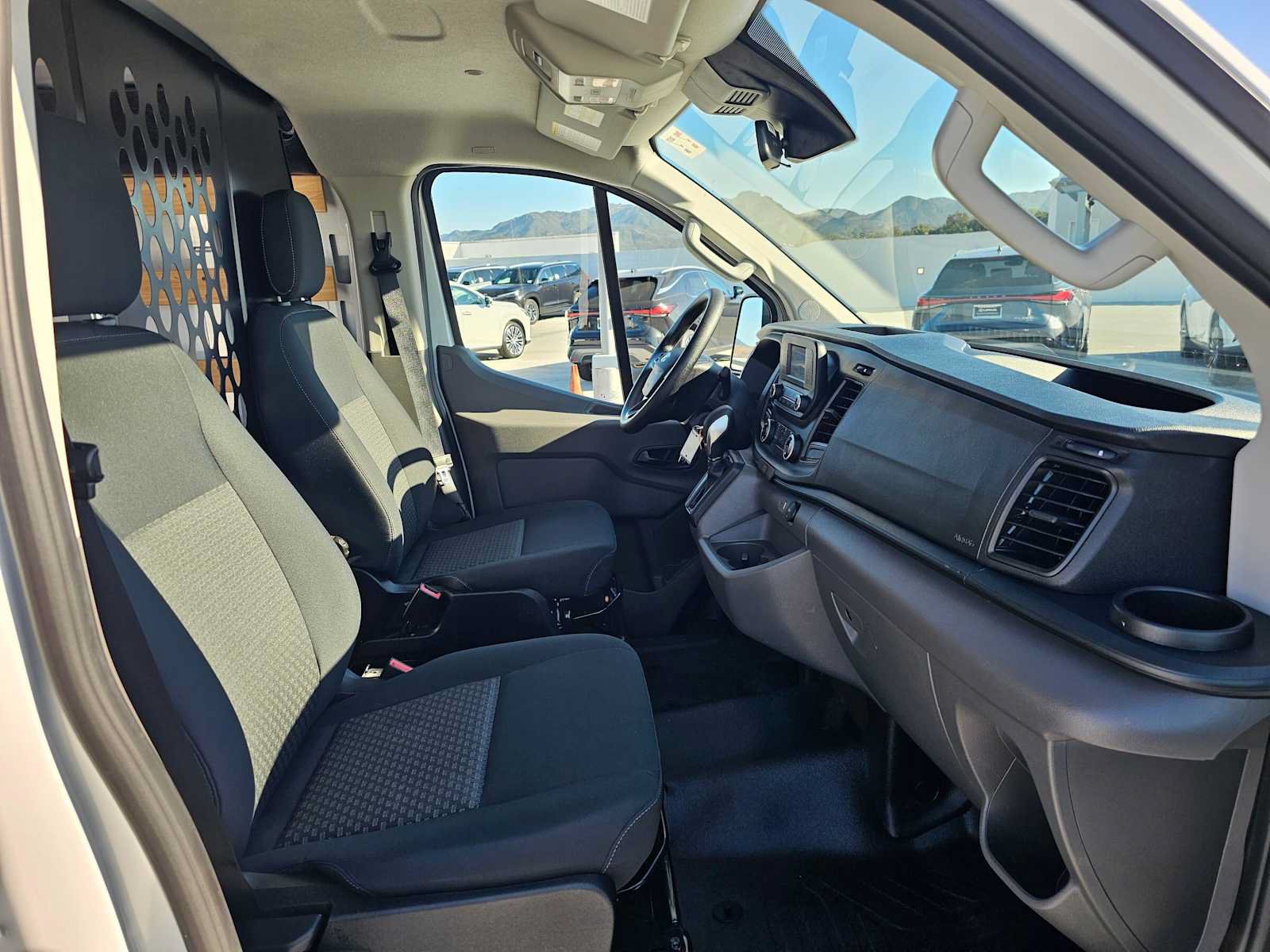 Used 2025 Ford Transit 250 Low Roof w/ Exterior Upgrade Package RWD image 10