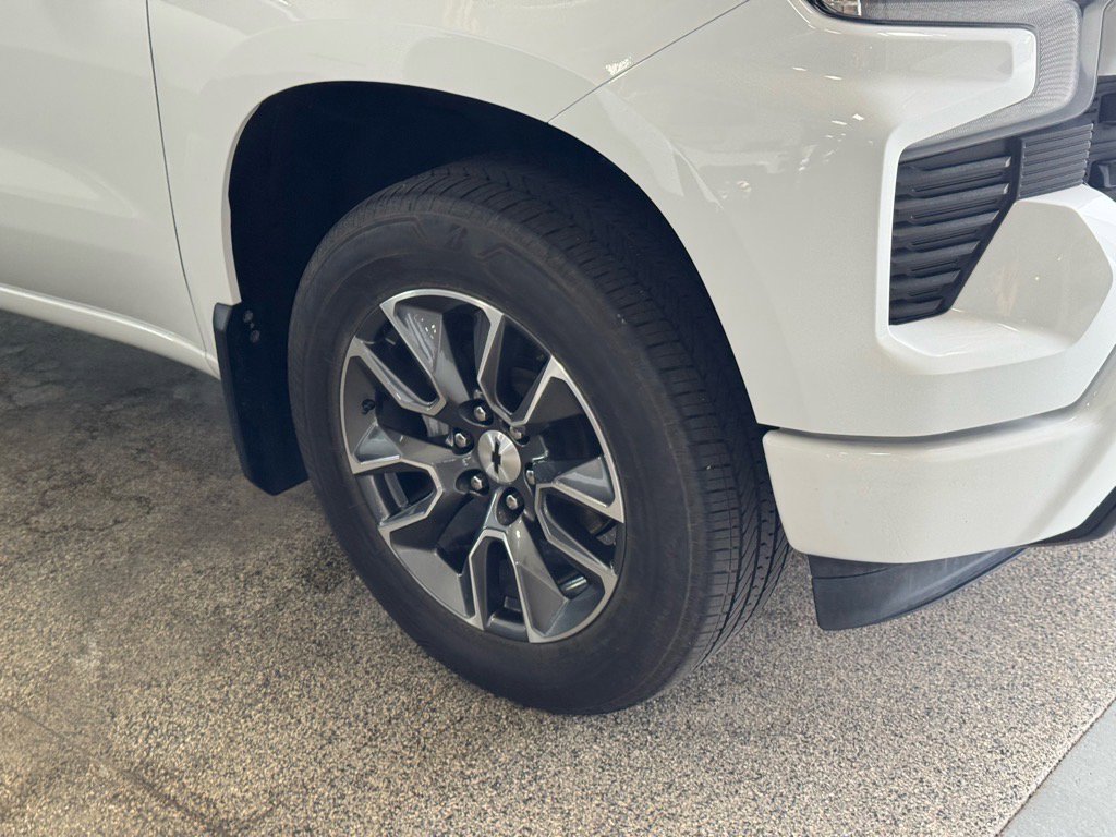 Certified 2023 Chevrolet Silverado 1500 RST image 4