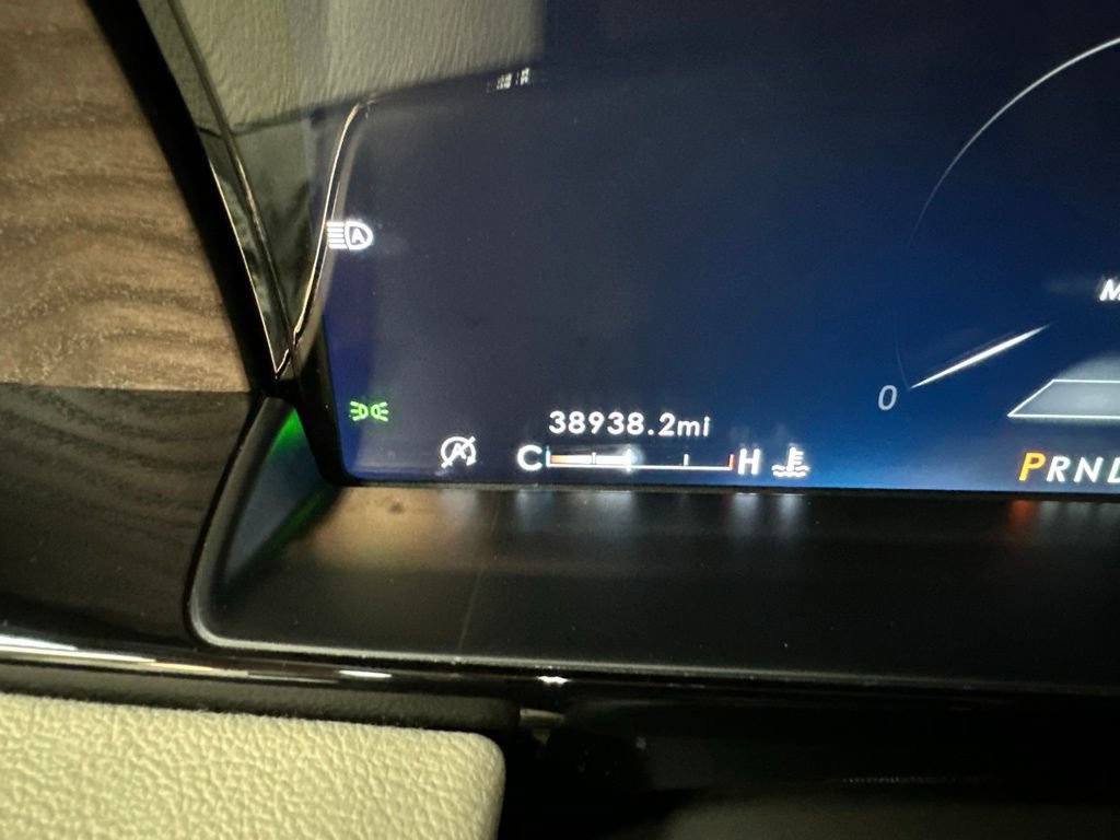 Used 2019 Lincoln Navigator Reserve AWD/4WD image 28