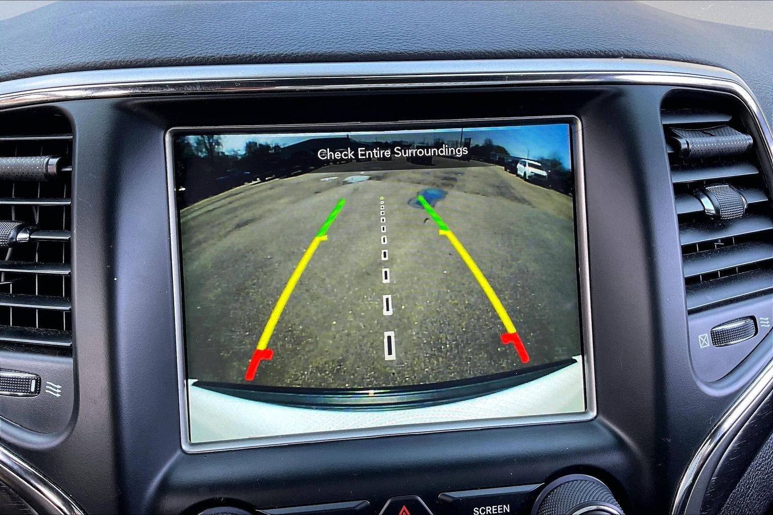 Used 2018 Jeep Grand Cherokee Altitude image 20