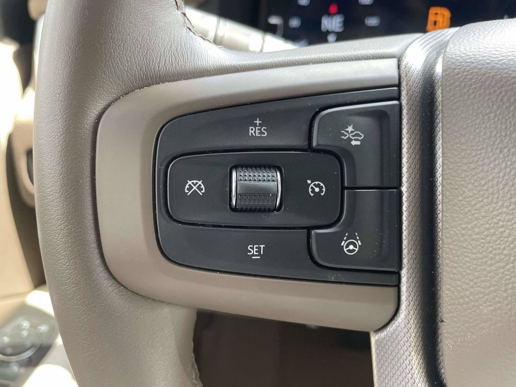 Used 2024 GMC Yukon XL Denali w/ Denali Reserve Package AWD/4WD image 26