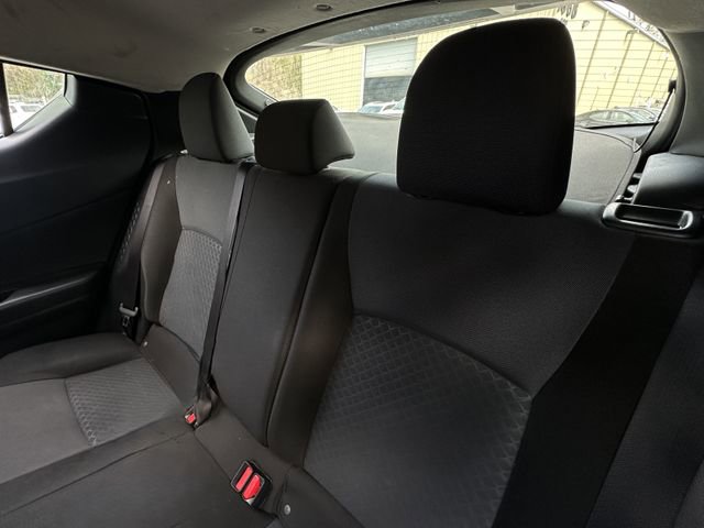 Used 2021 Toyota C-HR LE image 30