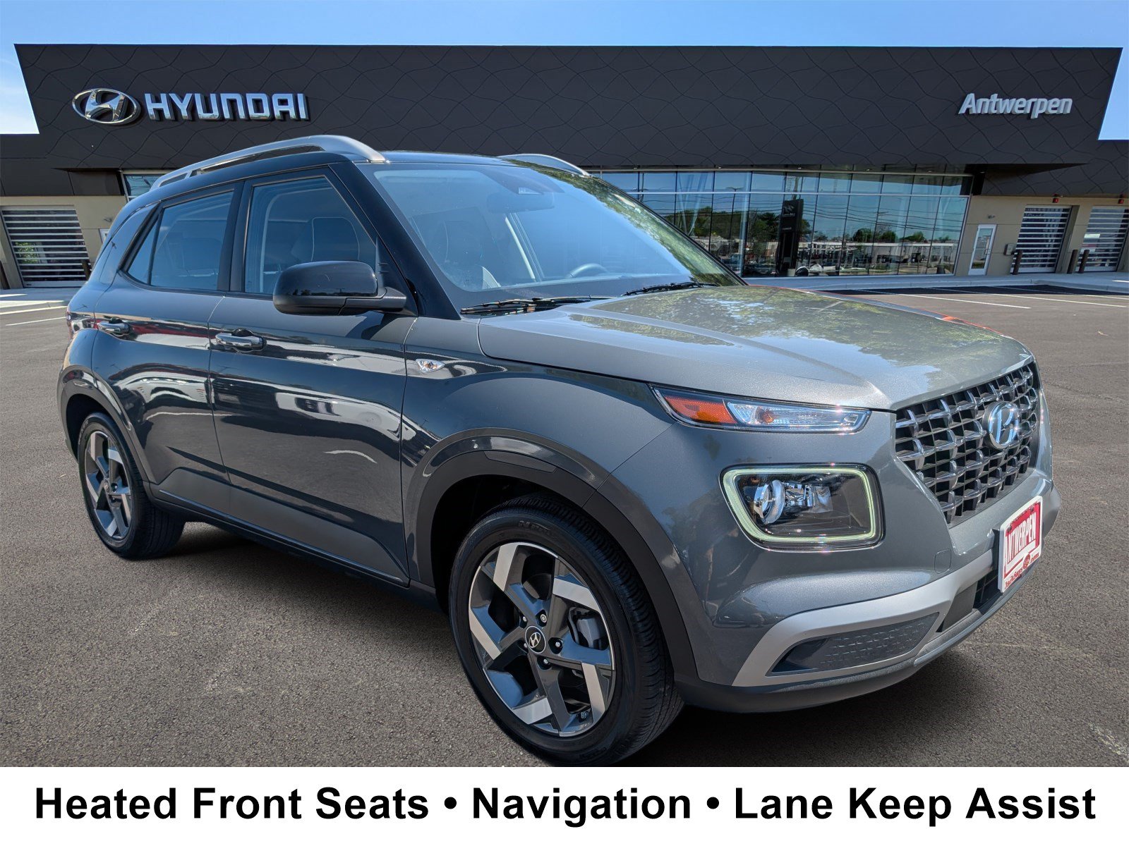 Certified 2025 Hyundai Venue Limited FWD image 1