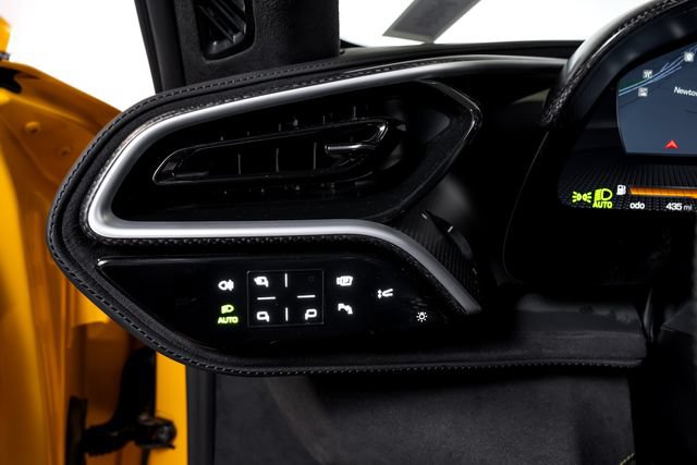Used 2024 Ferrari 296 GTB RWD image 39