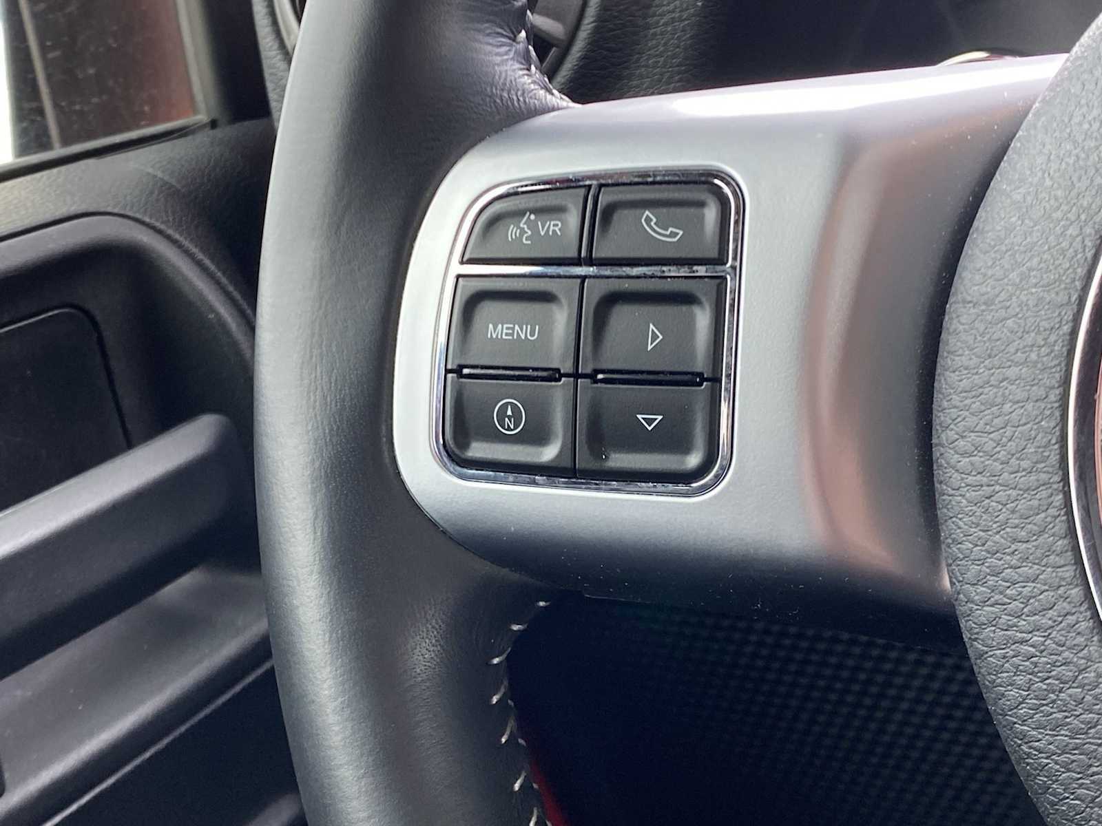 Used 2018 Jeep Wrangler Sport AWD/4WD image 29