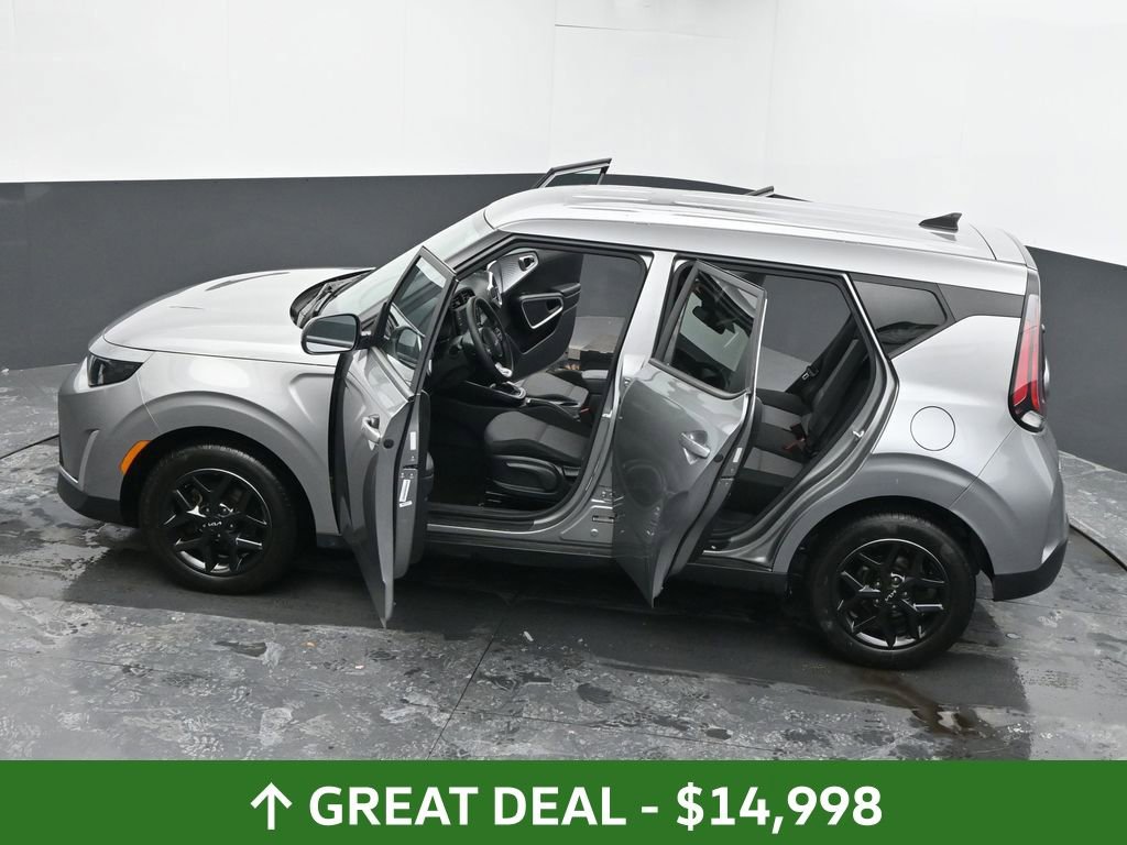 Used 2023 Kia Soul LX w/ Option Group 015 image 61